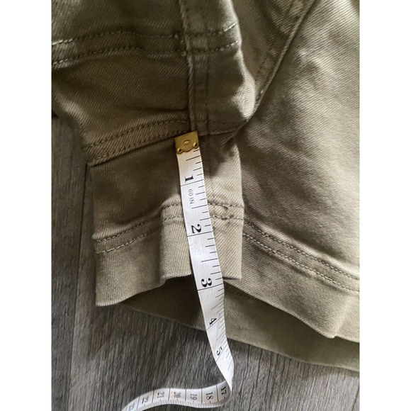 Everlane- Olive green Shorts High Waist Stretch - Picture 6 of 6